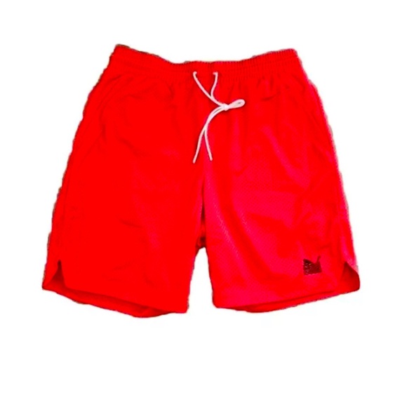 Puma x TMC Everyday Hussle Mesh Shorts Red w/ White Drawstring - Picture 9 of 12